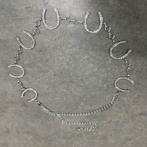 NEW ! WESTERN RHINESTONE HORSESHOE WAIST CONCHO CHAIN BELT - Picture 7 of 8